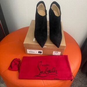 Christian Louboutin Gorgona Veau Velour Black Women's Booties